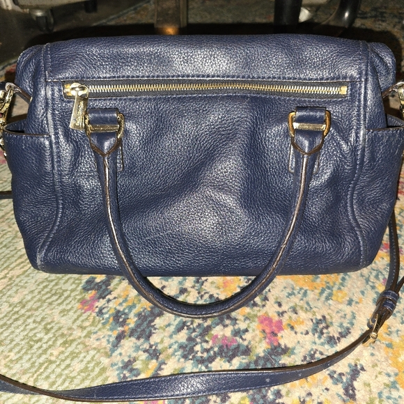 SUPPLE LEATHER NAVY MICHAEL KORS PURSE - Picture 3 of 8